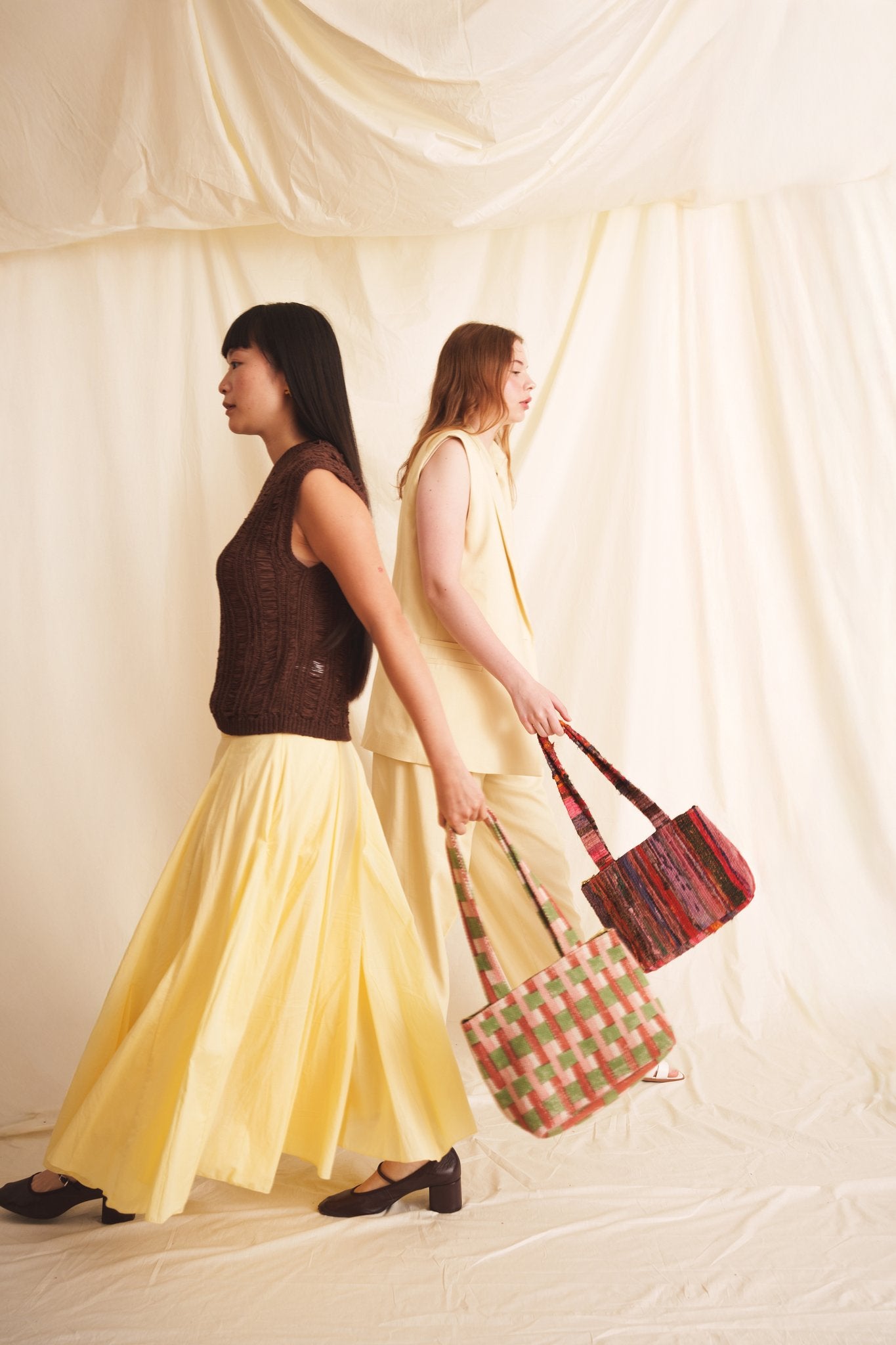 Warp bag editorial