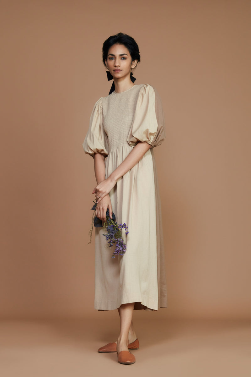 Klara Dress (Ivory-Beige)