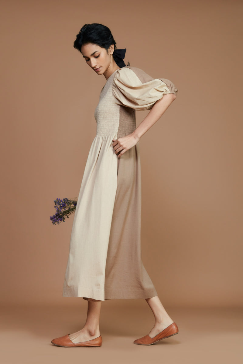 Klara Dress (Ivory-Beige)